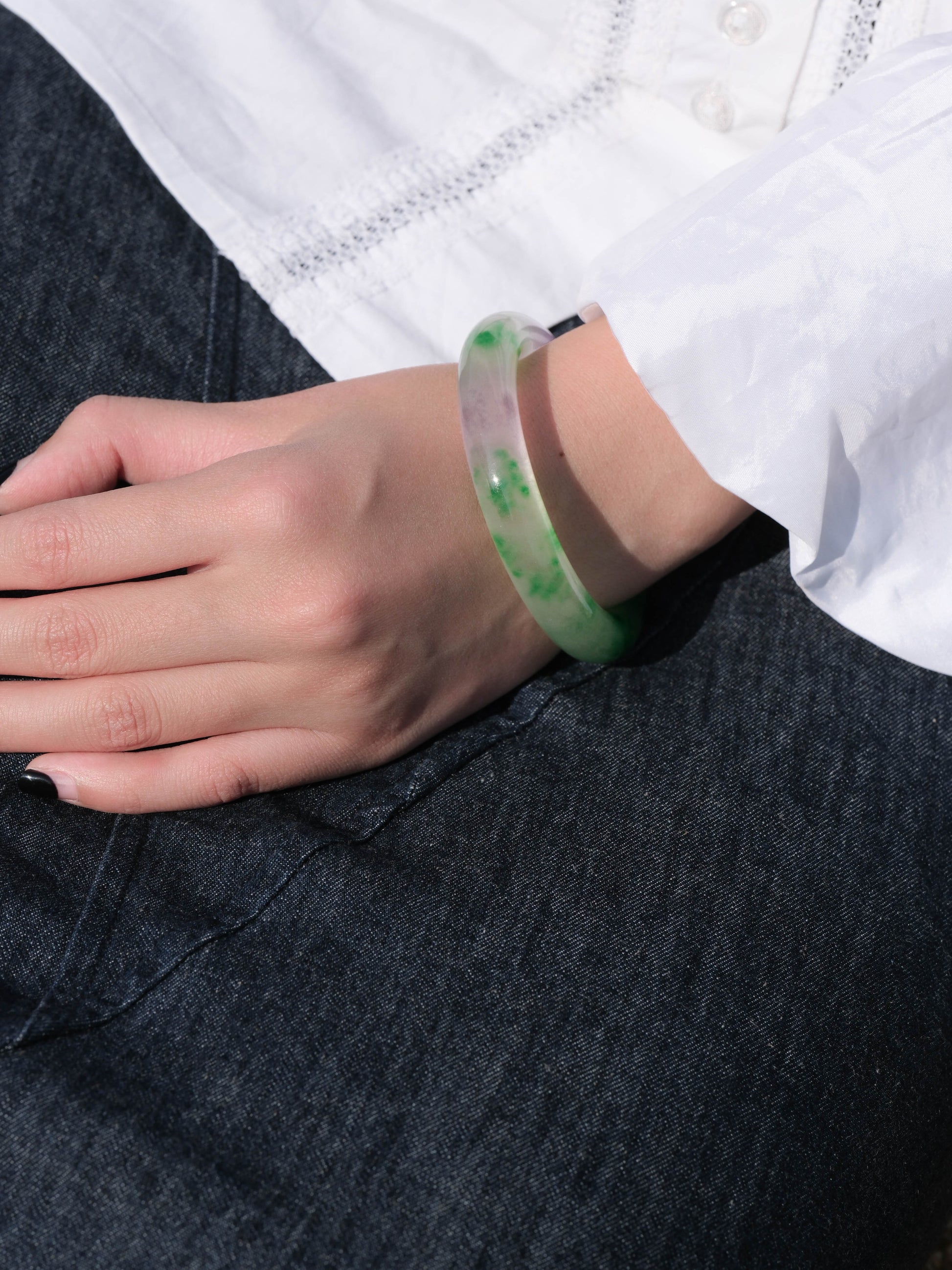 Blur-Natural Green and Purple Floating Flower Jade Bangle - Zhulry