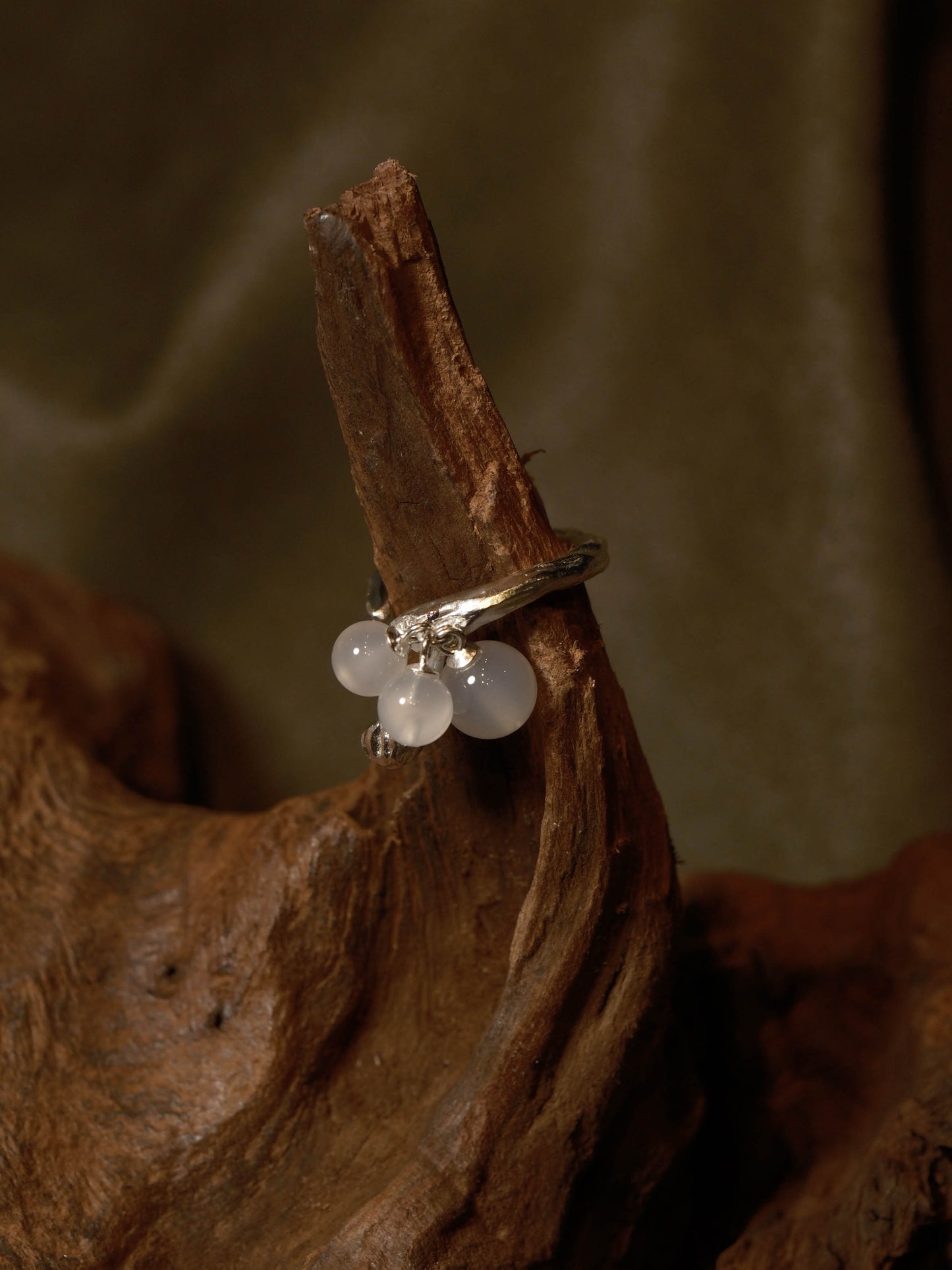 Seed-Chalcedony Sterling Silver Ring