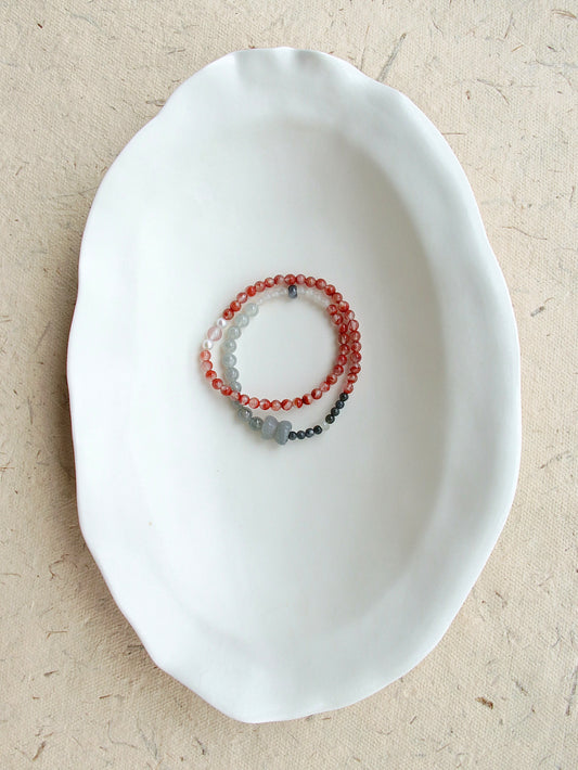 Lotus-Agate Light Gray Jade Tandem Double Circle Bracelet