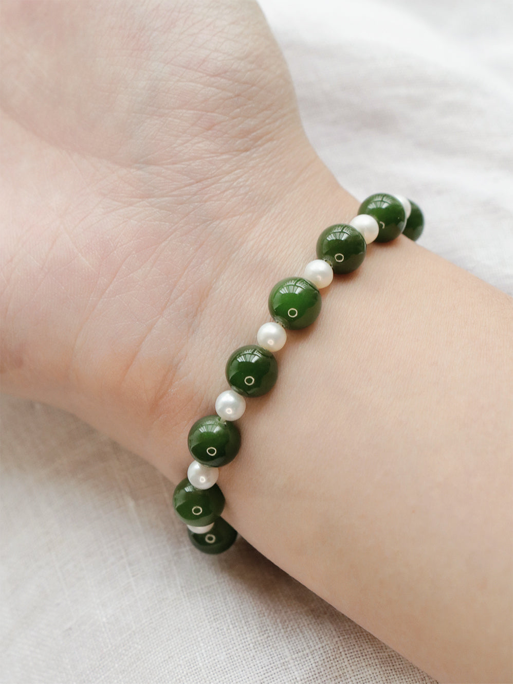 Emerald Green Jade Pearl Cross Beaded Bracelet