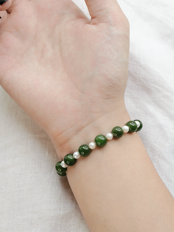 Emerald Green Jade Pearl Cross Beaded Bracelet