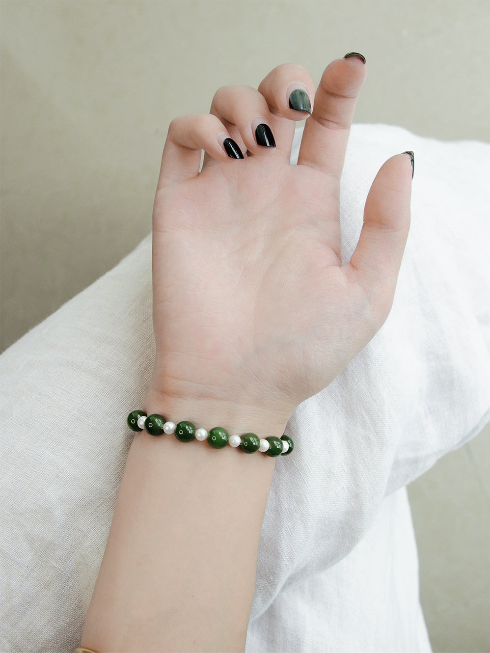 Emerald Green Jade Pearl Cross Beaded Bracelet