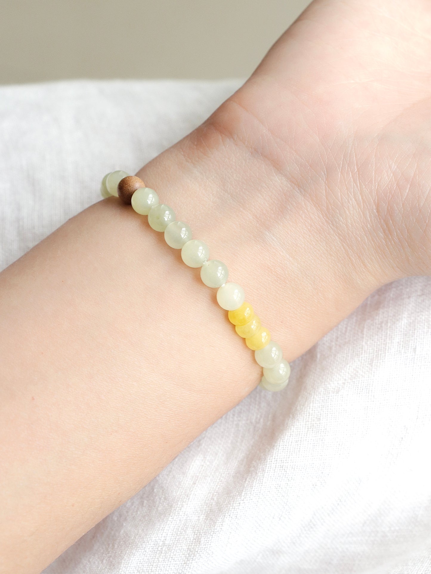 Spring-Natural Jade Light Maple Sugar Wood Beads Bracelet